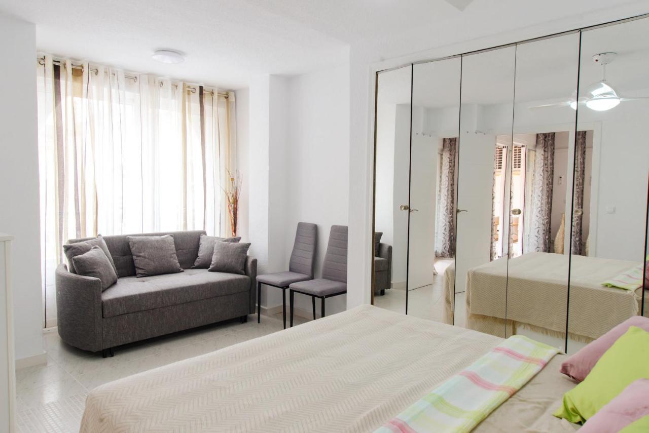 Holiday Suite Playa Del Cura Torrevieja Zewnętrze zdjęcie