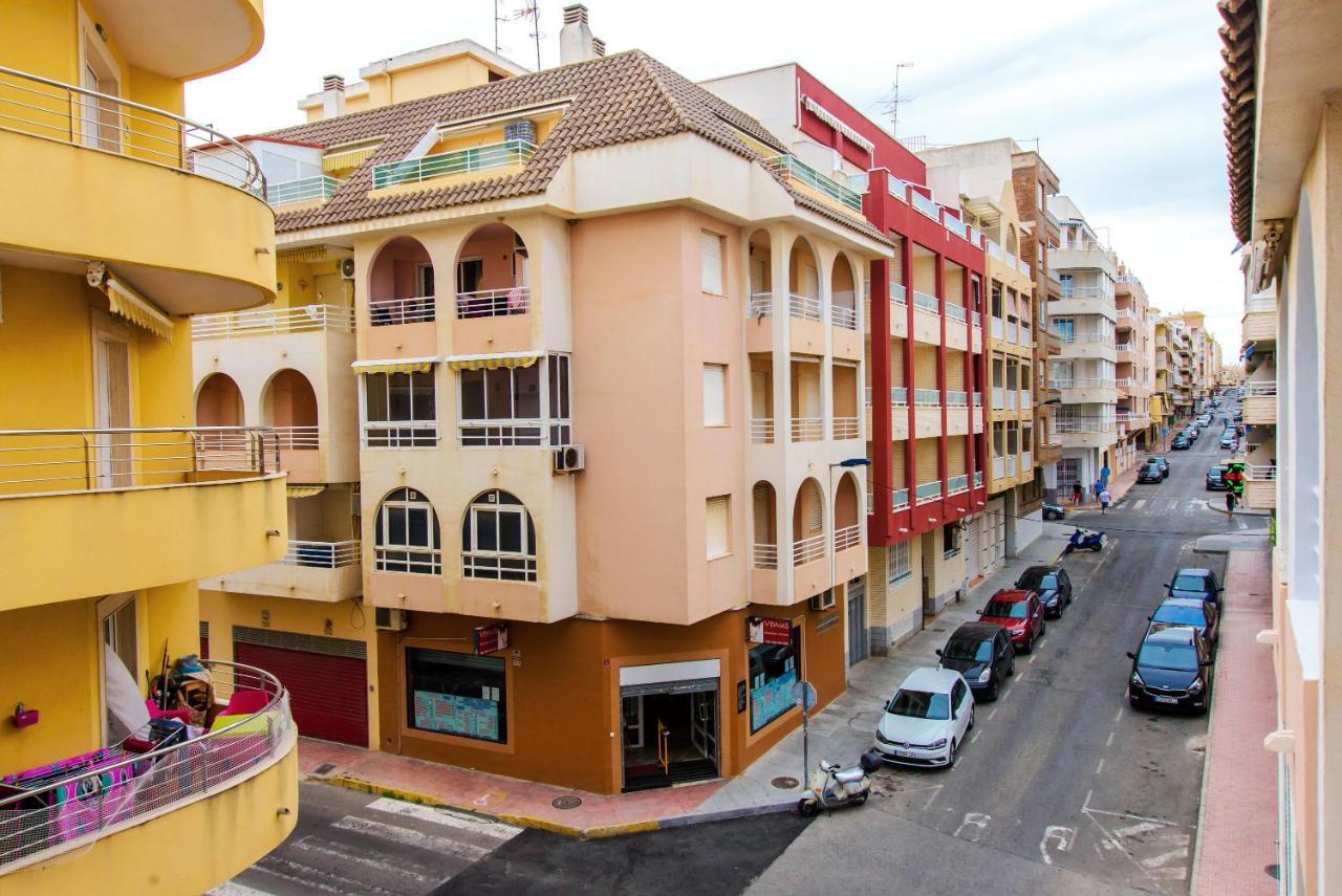 Holiday Suite Playa Del Cura Torrevieja Zewnętrze zdjęcie